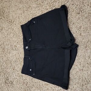 No Boundaries black Jean like shorts.